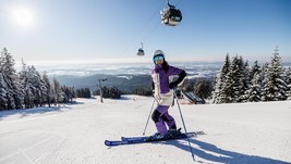 Lyžujeme na Černé hoře i v Peci pod Sněžkou za ceny od 460 Kč